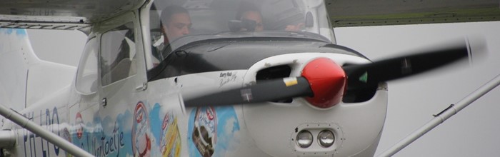 Boek vandaag nog een rondvlucht of vliegles bij VliegExperience.nl VliegExperience.nl Rondvluchten Vlieglessen Teuge Header 006.JPG