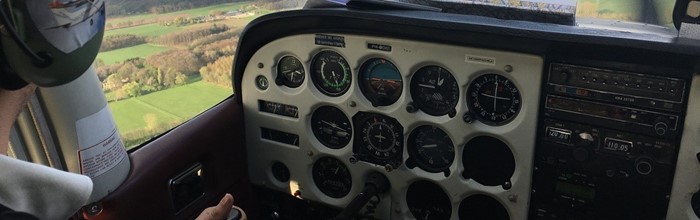 Boek vandaag nog een rondvlucht of vliegles bij VliegExperience.nl VliegExperience.nl Rondvluchten Vlieglessen Teuge Header 004.JPG